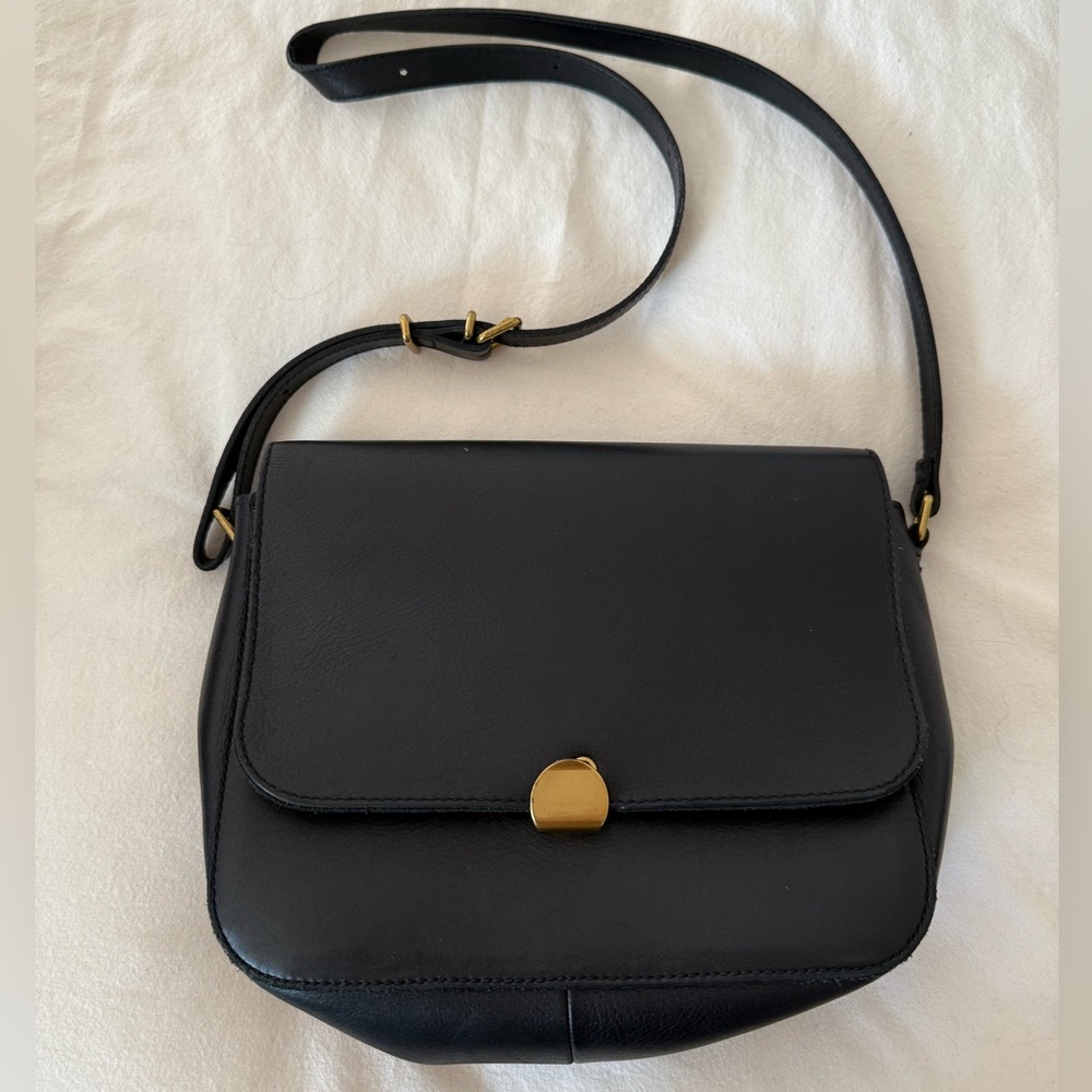 The Abroad Shoulder Bag